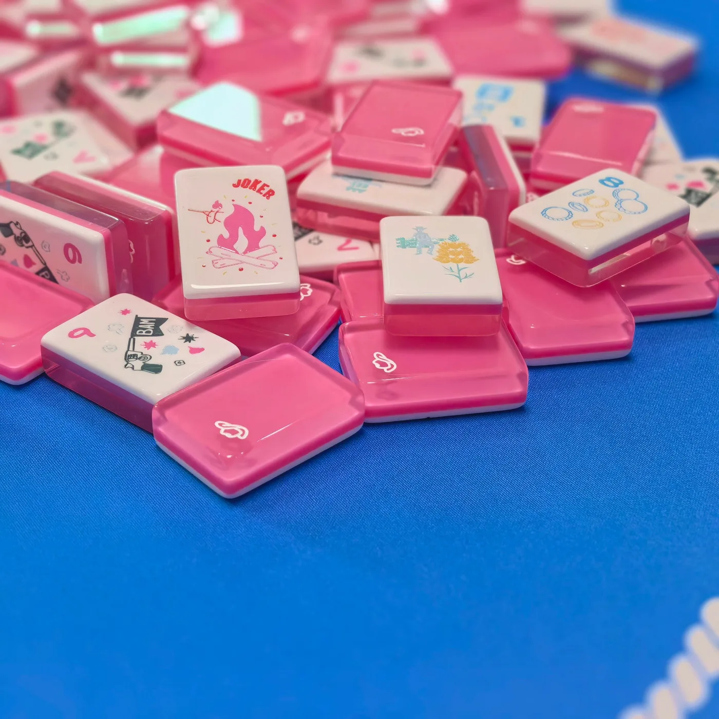 Modern Luxury Games Acrylic American Mahjong Tiles detail