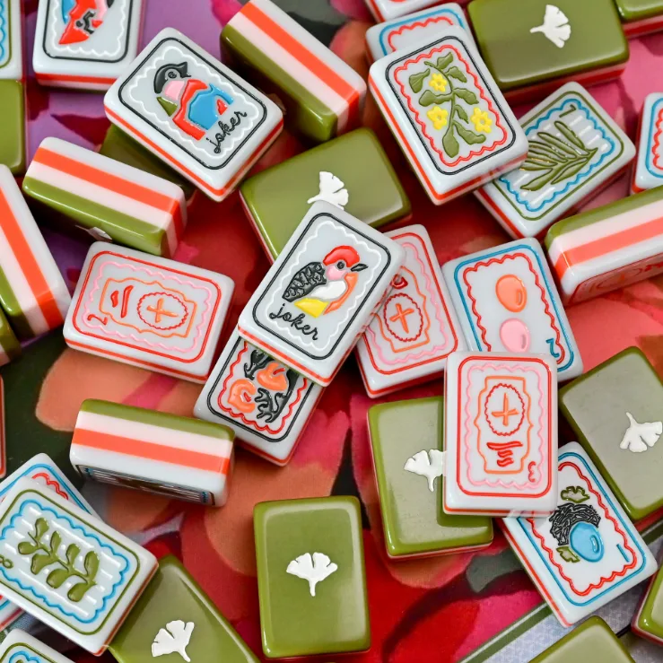 Custom Luxury Plastic Mahjong Tiles Durable Water  detail