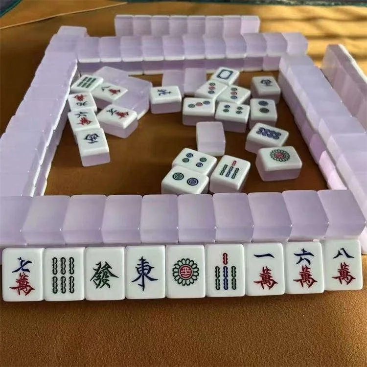 Handcrafted Modern Mahjong 144Tile Set Jelly Pink detail