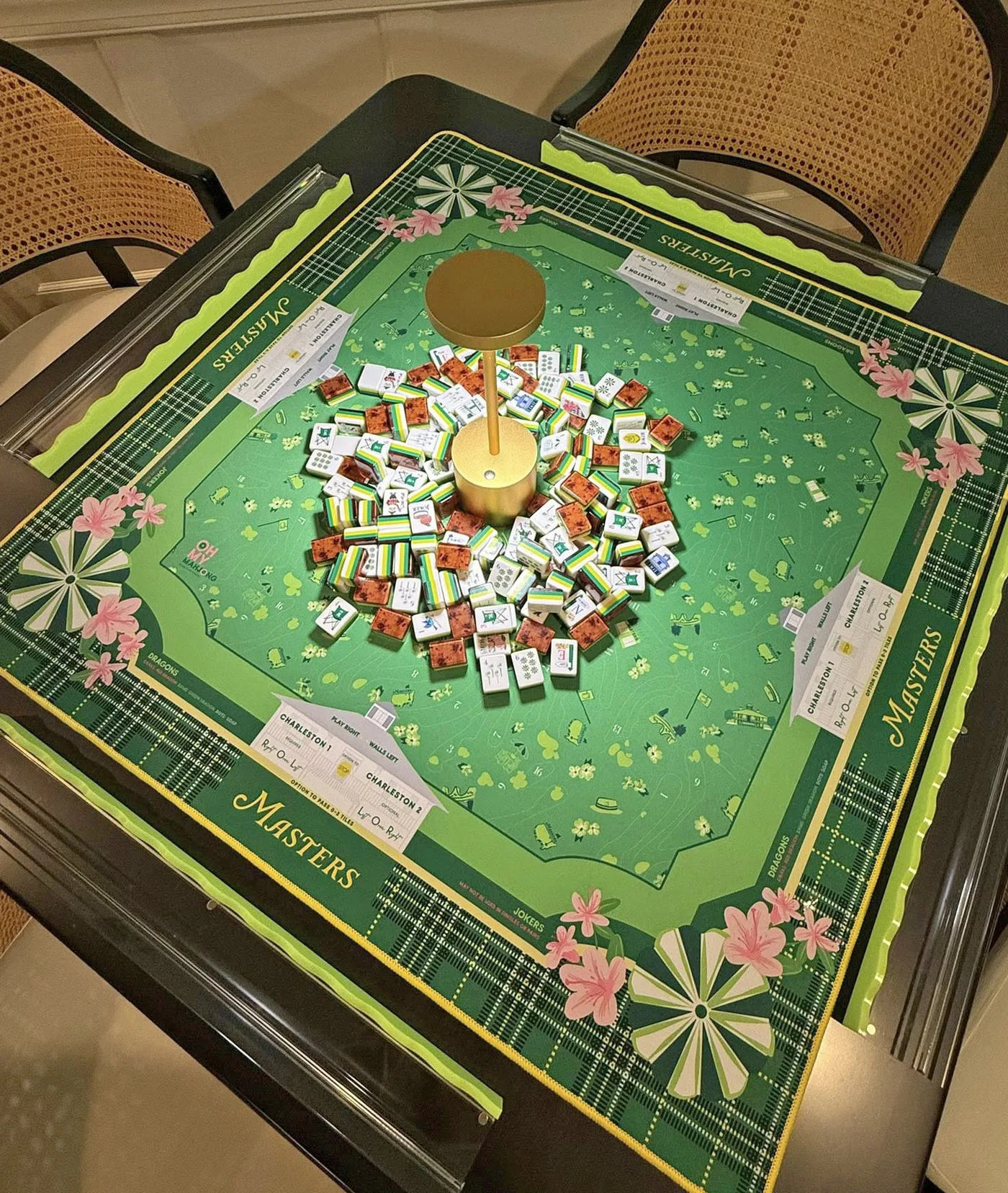 Green Floral Elegant Oriental Acrylic Mahjong Set detail