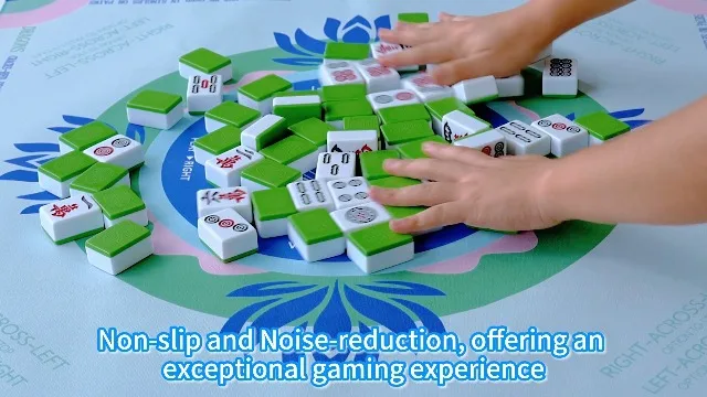 Custom Print Non-Slip Rubber Mahjong Mat Foldable  detail