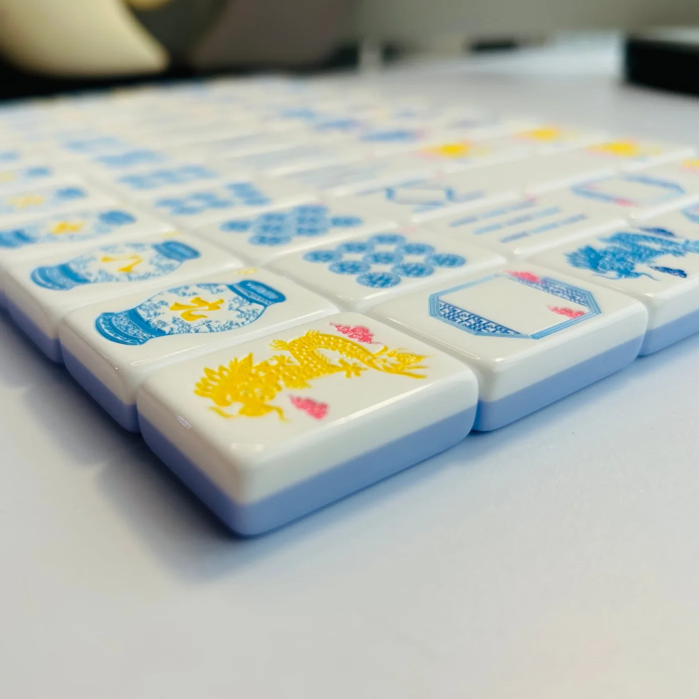 Blue White Plastic Peony Tiger Luxury Portable Ame detail